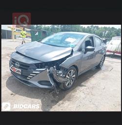 نيسان فيرسا